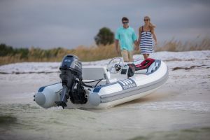 Yamaha 25 Hp Dıştan Takma Motor Enjektörlü 4 Zamanlı Kısa Şaft