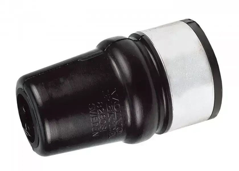 3819725 Salmastra Kutusu